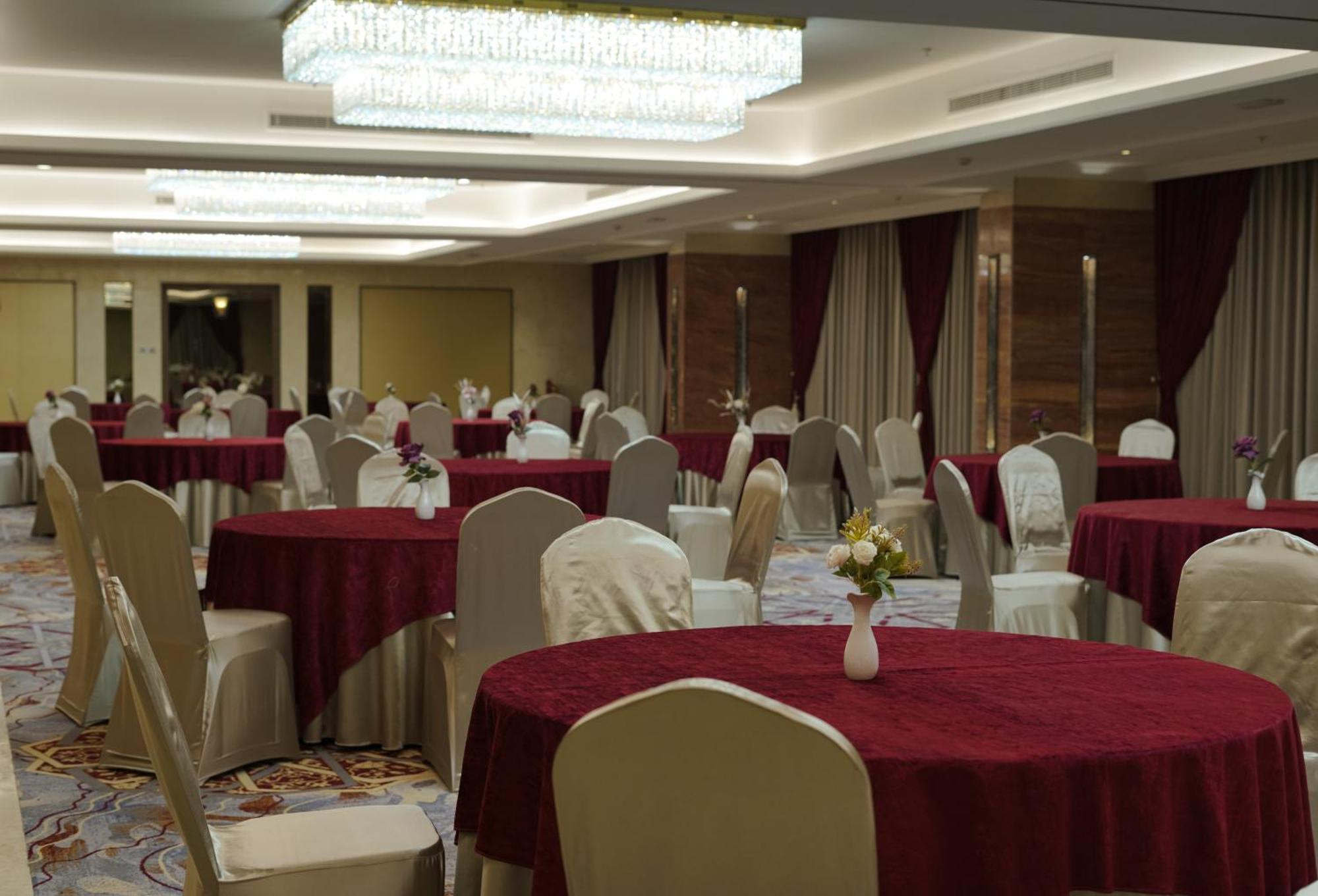 La Zona Continental Hotel Dubai Buitenkant foto