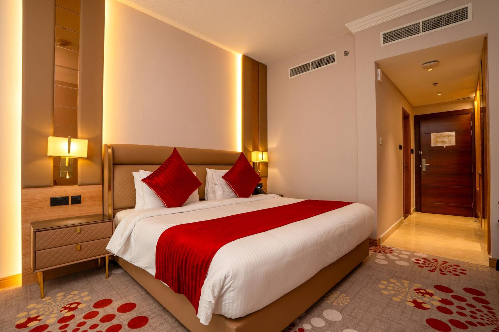 La Zona Continental Hotel Dubai Buitenkant foto